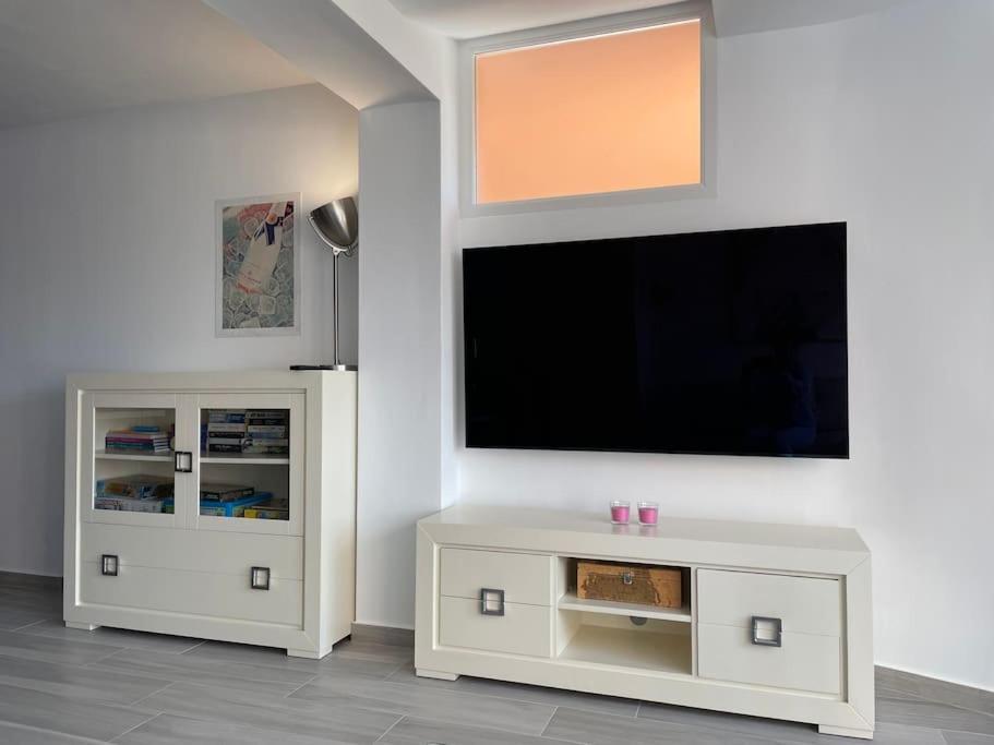 Mar Menor Golf Resort, Luxury Sleeps 6, Lake Views Murcia Dış mekan fotoğraf